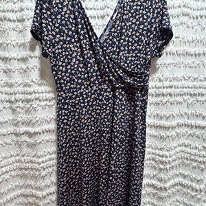 Stitch Fix new w/tag below the knee flower dress